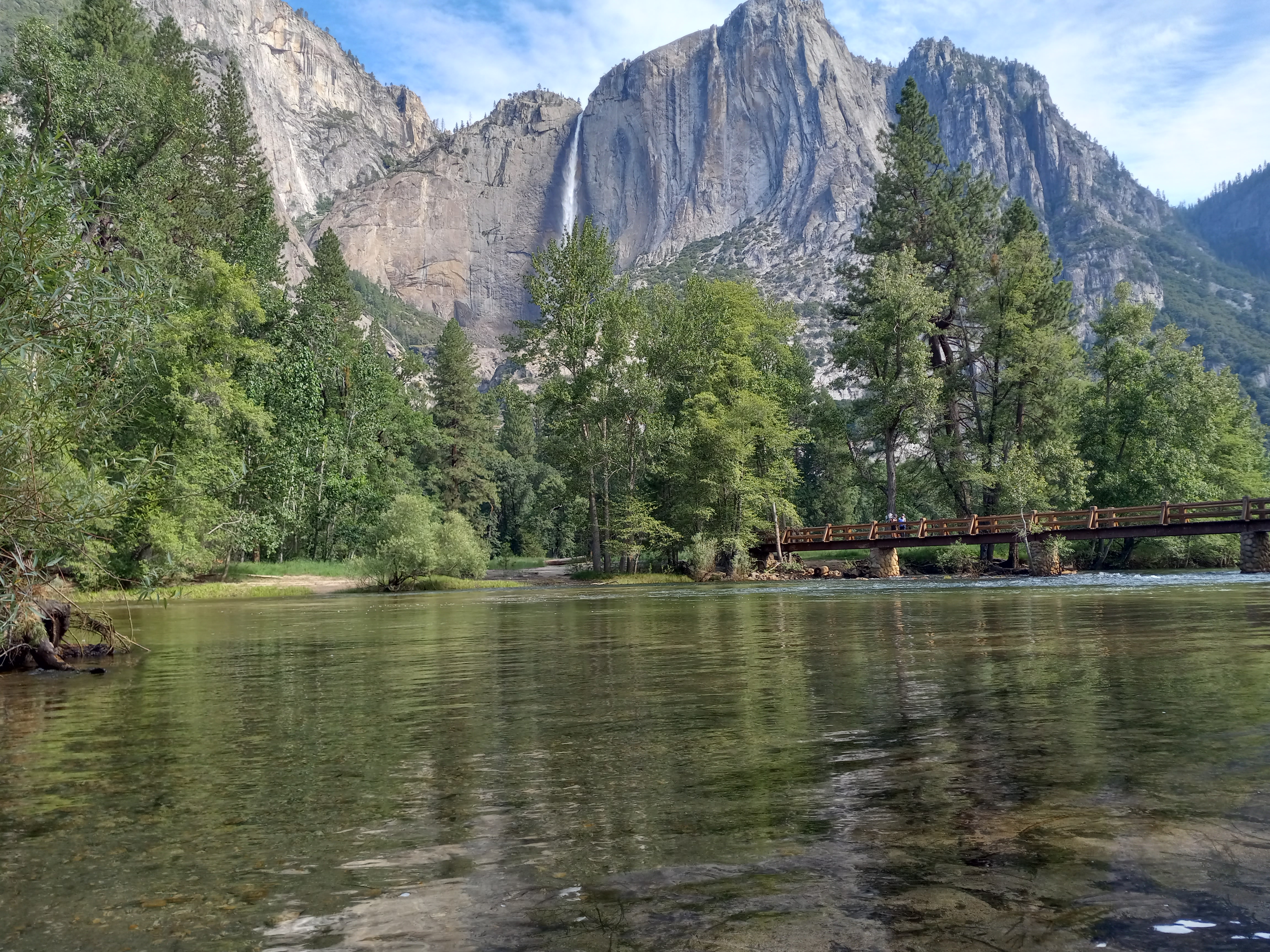 yosemite-swinging-bridge.jpg